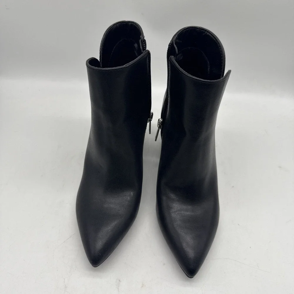UNISA Block‎ Heel Booties Womens 5.5 Ankle Boots Black Faux Leather Minimalist